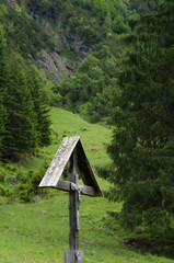 wegkreuz im gemsteltal