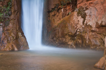 Fototapeta na wymiar Deer Creek Falls in Grand Canyon National Park, AZ USA.