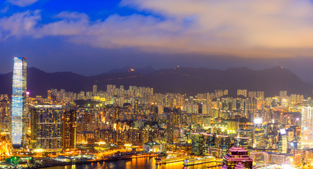 Naklejka premium Wgląd nocy Hong Kong Victoria Harbour