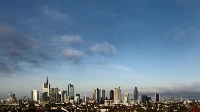 Skyline Frankfurt 1 Tag als Timelapse
