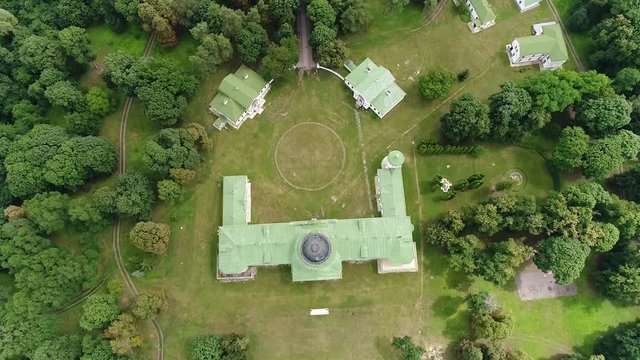 Palace and park Tarnowski in Kachanovka