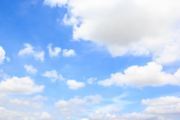 Obraz premium Clouds with blue sky background.