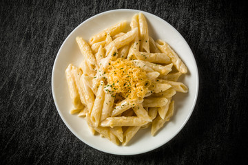 チーズパスタ　Simple cheese pasta