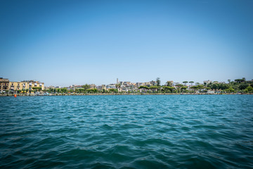Naklejka premium Viewing a little town from the lake