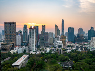 Fototapeta na wymiar Skyline of Bangkok from the Indigo Hotel Rooftop Bar, Thailand