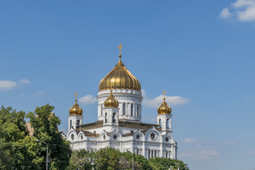 Fototapeta na wymiar White Cathedral of Christ the Saviour, Moscow, Russia