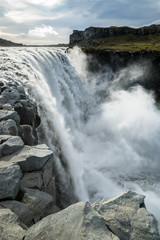 tosende Wassermassen des Dettifoss Wasserfall, Jökulsá á Fjöllum Schluch, Island