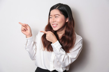 asian business woman gesturing with fingers