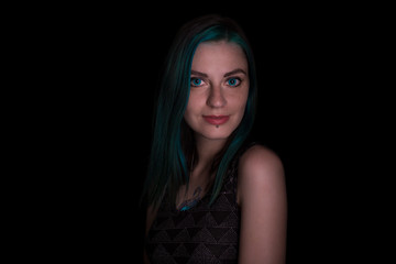 Naklejka premium Green eye witch posing in studio