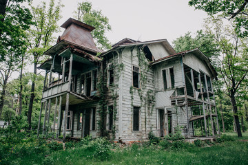 abandoned wooden antique vintage mansion