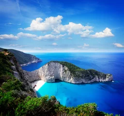 Foto auf Acrylglas Navagio Strand, Zakynthos, Griechenland Navagio-Strand, berühmte Sommerferienlandschaft der Insel Zakynthos, Griechenland, retro getönt