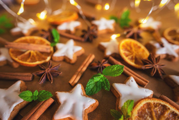 Zimtsterne zu Weihnachten, Cinnamon Cookies at Christmas time