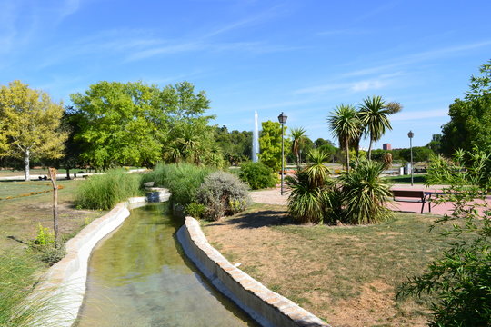 Parque Emperatriz Mar&iacute;a de Austria en barrio de Usera, Madrid