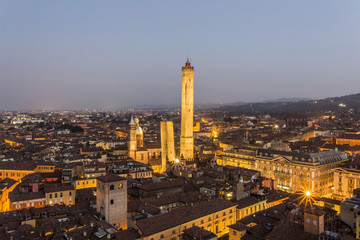 Evening view of the Two Towers in Bologna © Iurii