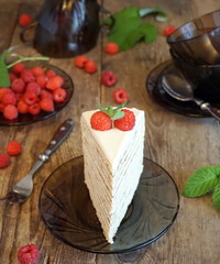 Sand cake with custard