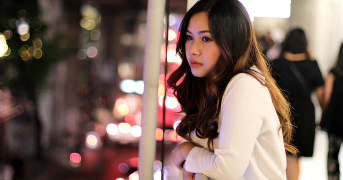 Lonely asian woman, outdoor in night