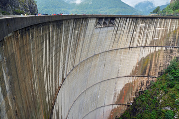 dam