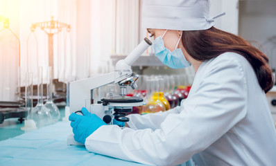 Science technician at work in the laboratory.