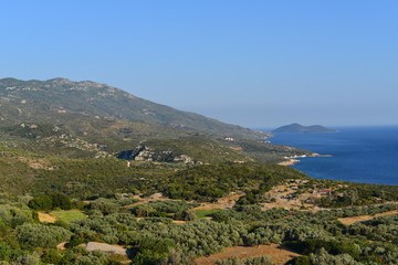 Fototapeta na wymiar Berglandschaft Insel Samos 