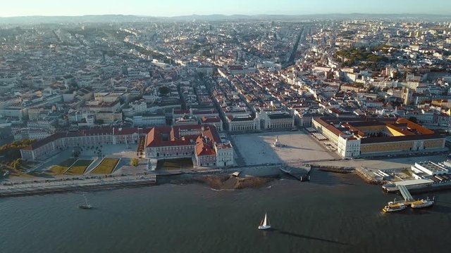 A magnificent view of the river and the old part of the Lisbon from the height