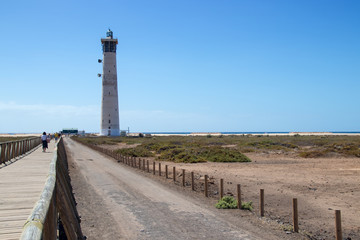 Fototapeta na wymiar Leuchtturm auf der Insel Fuerteventura