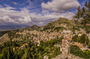 Fototapeta na wymiar Panoramic view of the city of Taormina from its ancient Greek theater