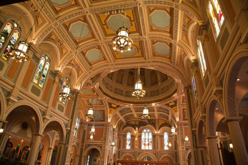 Fototapeta na wymiar Cathedral of the Blessed Sacrament in Sacramento California.