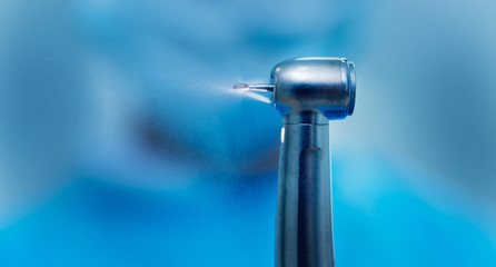 Connection of the turbine tip to the multiplex connector. Modern dental technologies