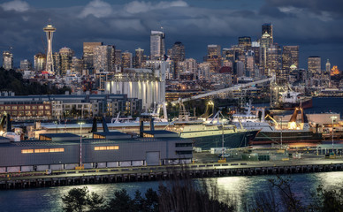Fototapeta na wymiar Seattle, Washington Skyline and Port at Dusk