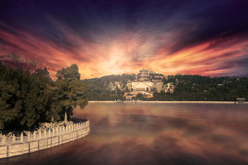 Naklejka premium Beautiful sunset at Summer Palace