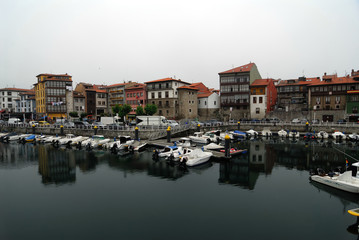 Fototapeta na wymiar Llanes port. Asturias. Spain