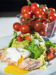 Fresh salad with roll