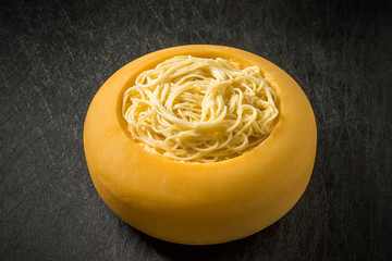 本格的なチーズパスタ　Authentic cheese pasta