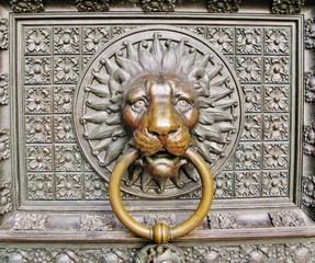 Kölner Dom, Türklopfer, Löwenkopf