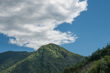 Fototapeta na wymiar paesaggio di montagna