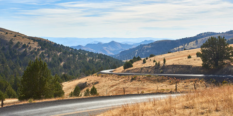Mountain road panoramic view at Shaniko-Fossil highway in Eastern Oregon USA Pacific Northwest.