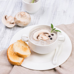 Creamy Mushroom Soup