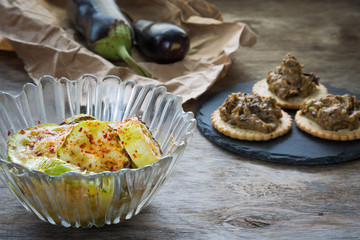 Seasonal dishes: baked zucchini and eggplant dip