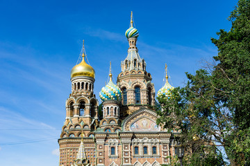 Fototapeta na wymiar blood church of St. Petersburg