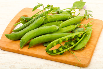 Ripe green peas