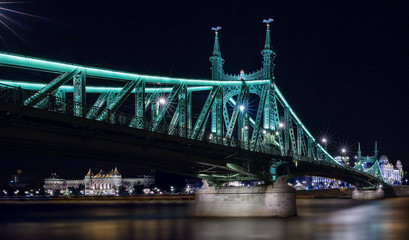 Fototapeta na wymiar Liberty Bridge Night Budapest