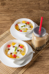 杏仁豆腐　 Apricot kernel tofu Taiwan dessert