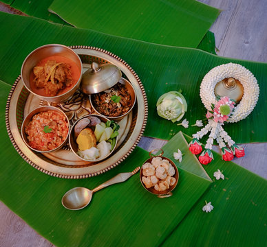 thailand northern food cuisine tradition on banana leaf background.