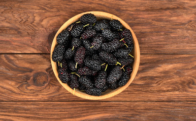 Black mulberries in bowl