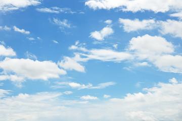 Naklejka premium 雲の晴れ間