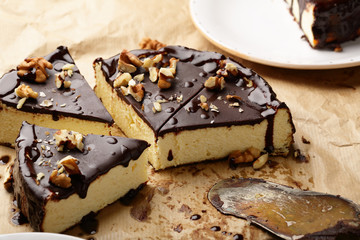 Cheese cake with chocolate and nuts
