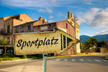 Schild 198 - Sportplatz