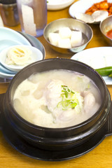参鶏湯