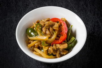 チンジャオロースー　Blue pepper meat Chinese dish