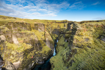 Fjadrargljufur Canyon in Südisland